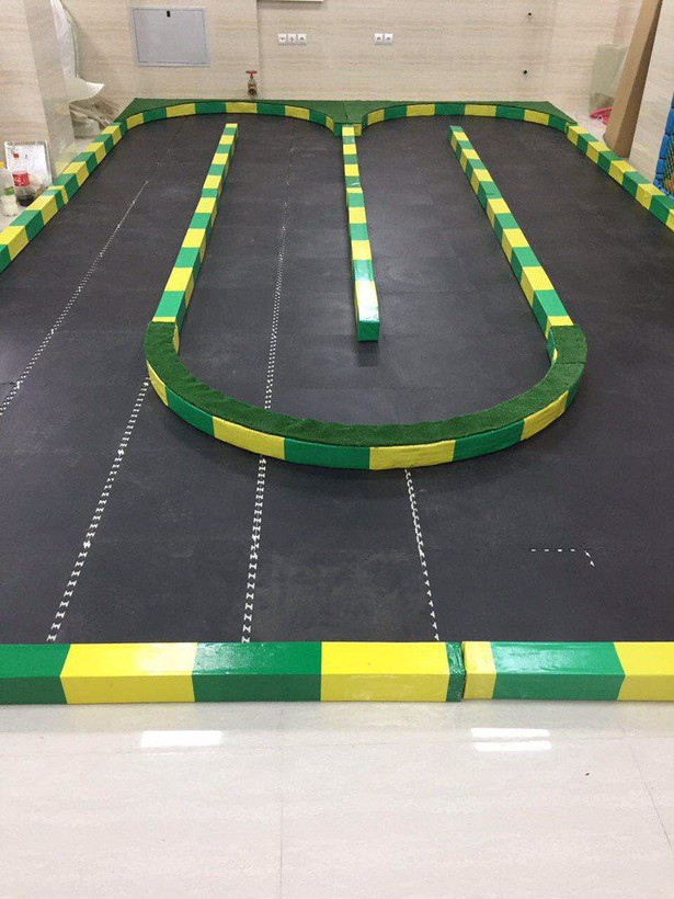 پیست ماشین پایی 3در 4